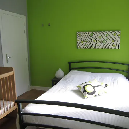 Luxurious Countryside With Garden 펜션