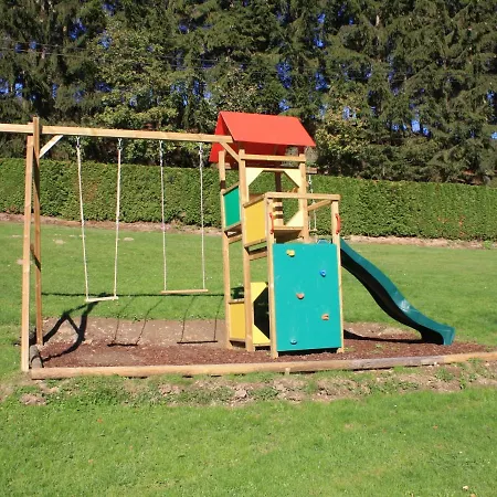 Vakantiehuis Luxurious Countryside With Garden Malmedy