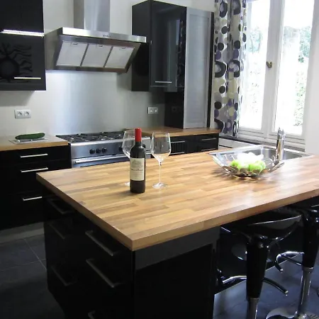 Luxurious Countryside With Garden Vakantiehuis *