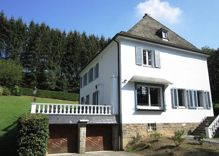 Luxurious Countryside With Garden Prázdninový dům *