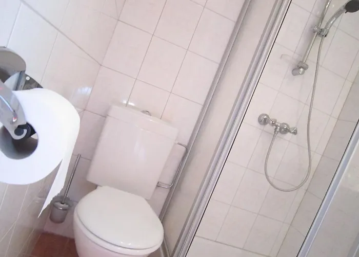 Luxurious Countryside With Garden *